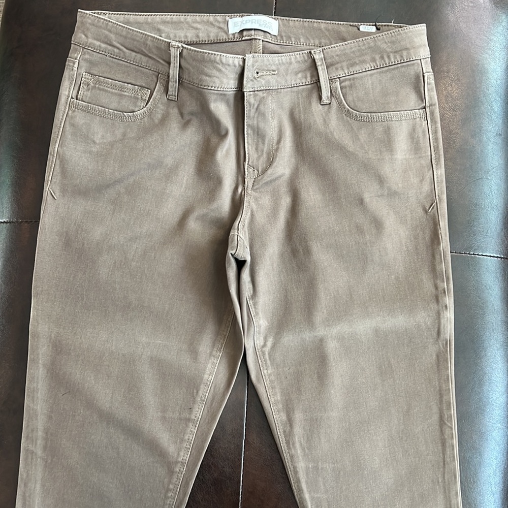 Express Jeans - Picture 3 of 4